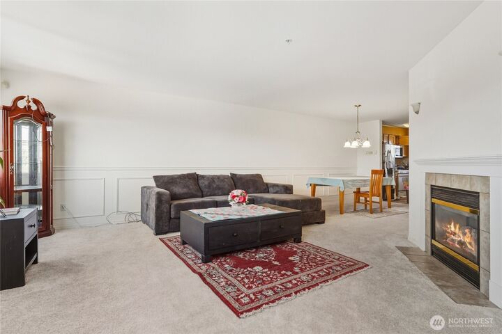 7818  228th Street SW 106  Edmonds WA 98026 photo