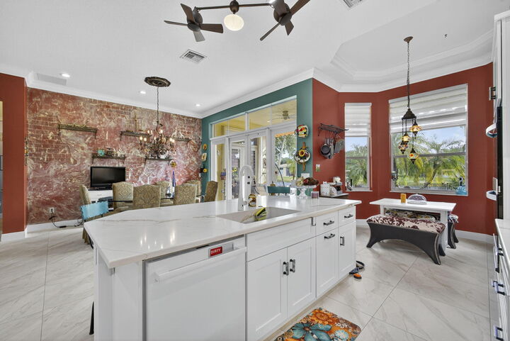 Property Photo: 8722 Via Brilliante FL 33411