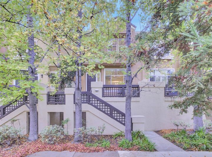 Property Photo: 441 Camille Circle 13 CA 95134