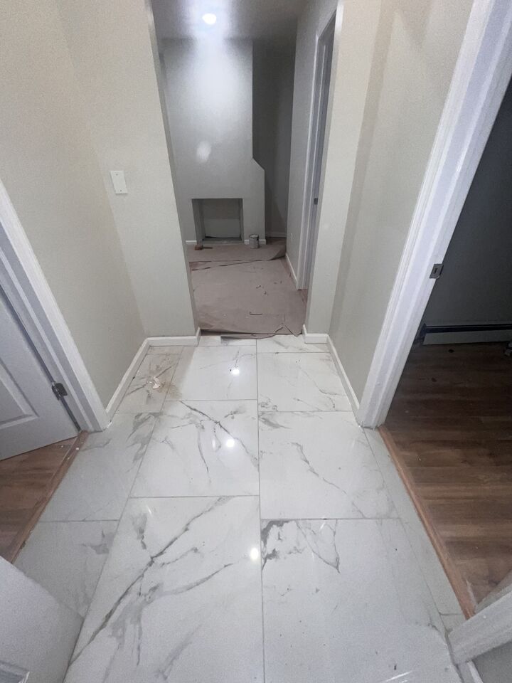 Property Photo: 121 Pond Lily Avenue CT 06515