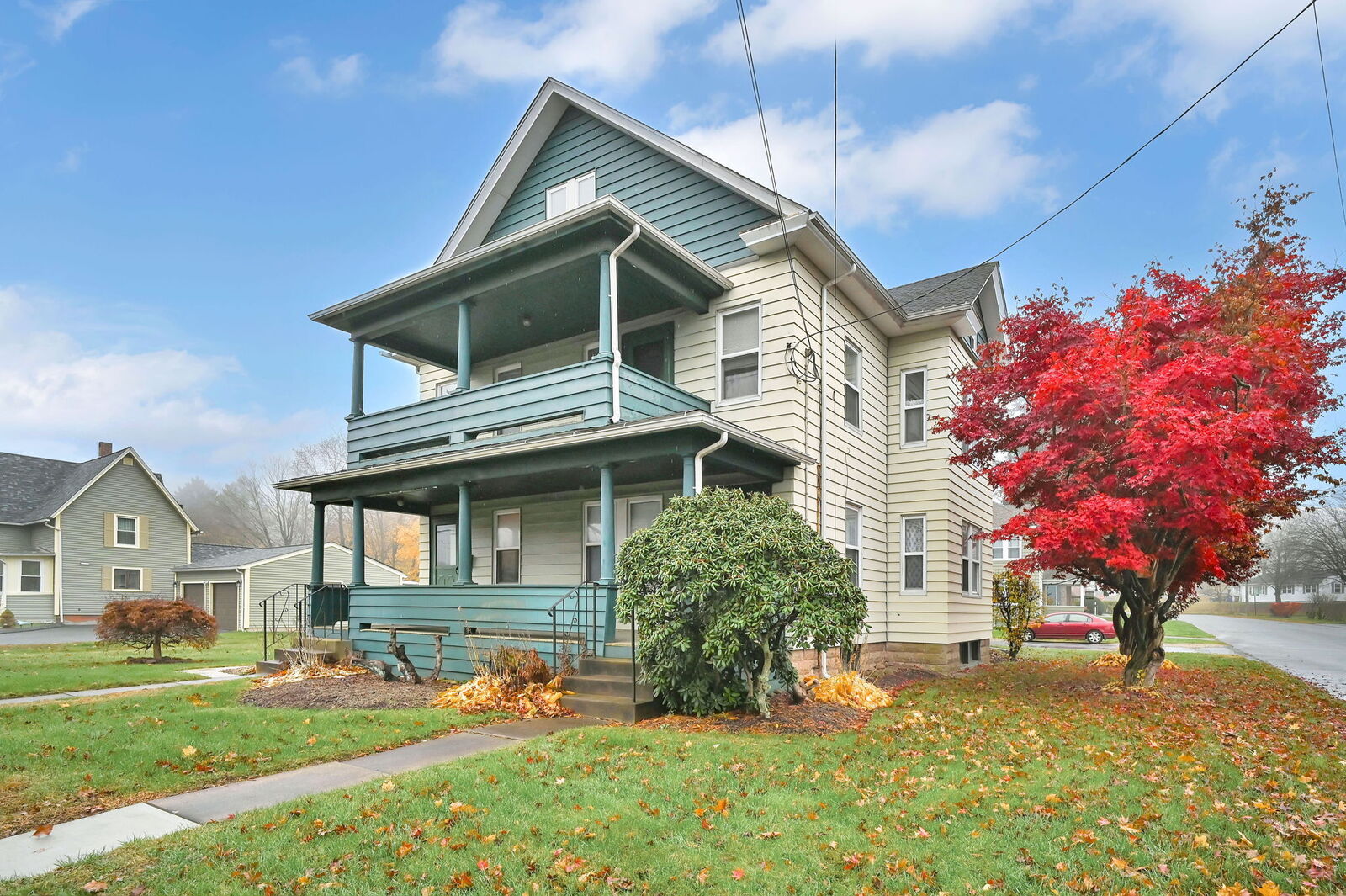 Property Photo: 112 Grove Street CT 06066