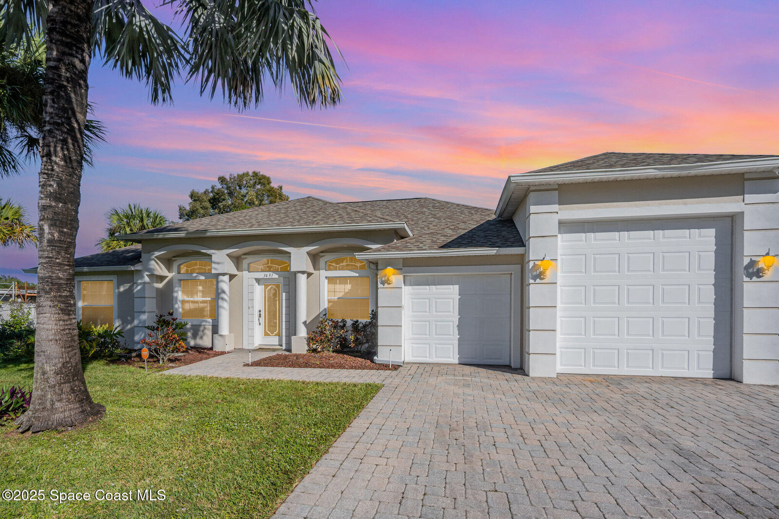 Property Photo: 3431 Lakewood Drive FL 32904
