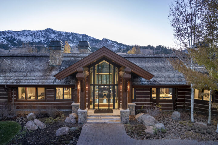 Property Photo:  161 Stonegate Cir  ID 83340 