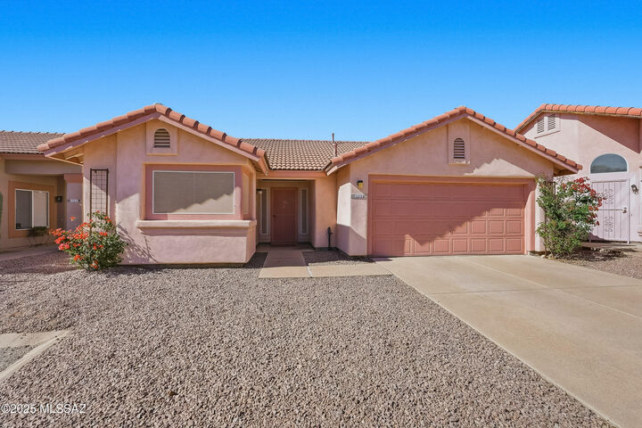 9907 N Woodstone Trail  Tucson AZ 85742 photo