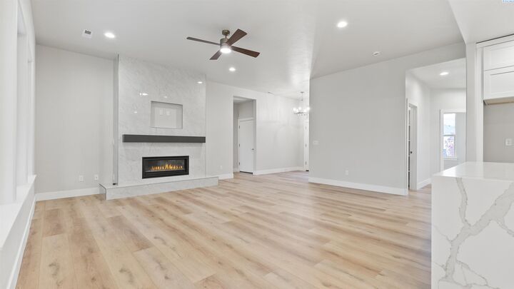 Property Photo:  1640 Palermo Ave  WA 99352 