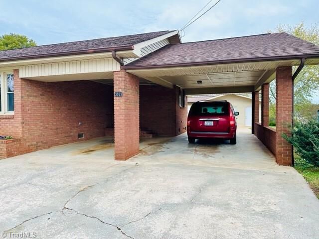 Property Photo:  3028 Sparta Road  NC 28659 