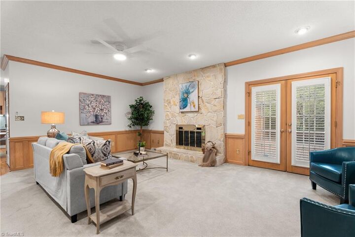 Property Photo:  985 Longreen Drive  NC 27284 