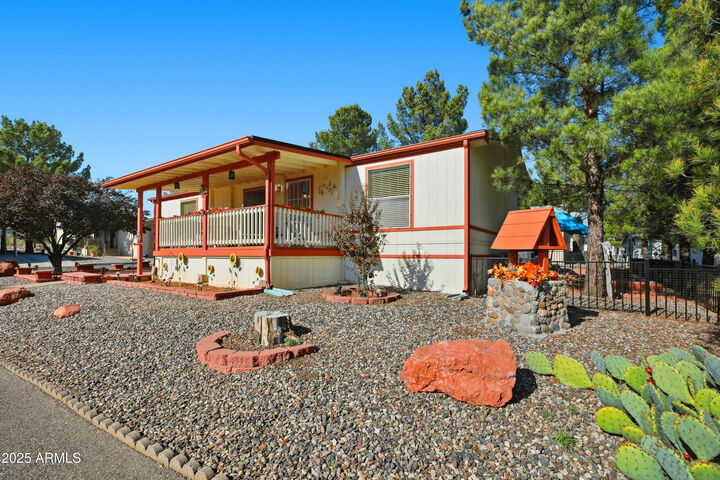 Property Photo:  2050 W State Route 89-A -- 92  AZ 86326 