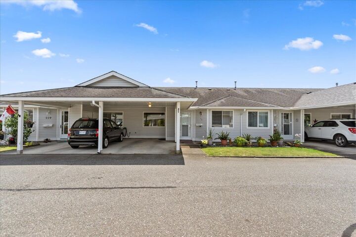 Photo de la propriété:  7610 Evans Road 118  BC V2R 2X8 