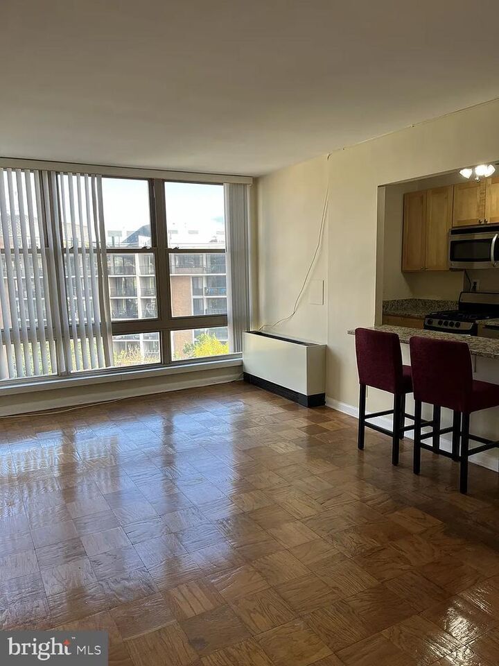 Property Photo:  1260 21st Street NW 1001  DC 20036 