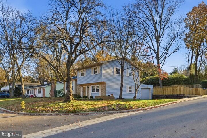 Property Photo:  19 Roe Lane  MD 21012 