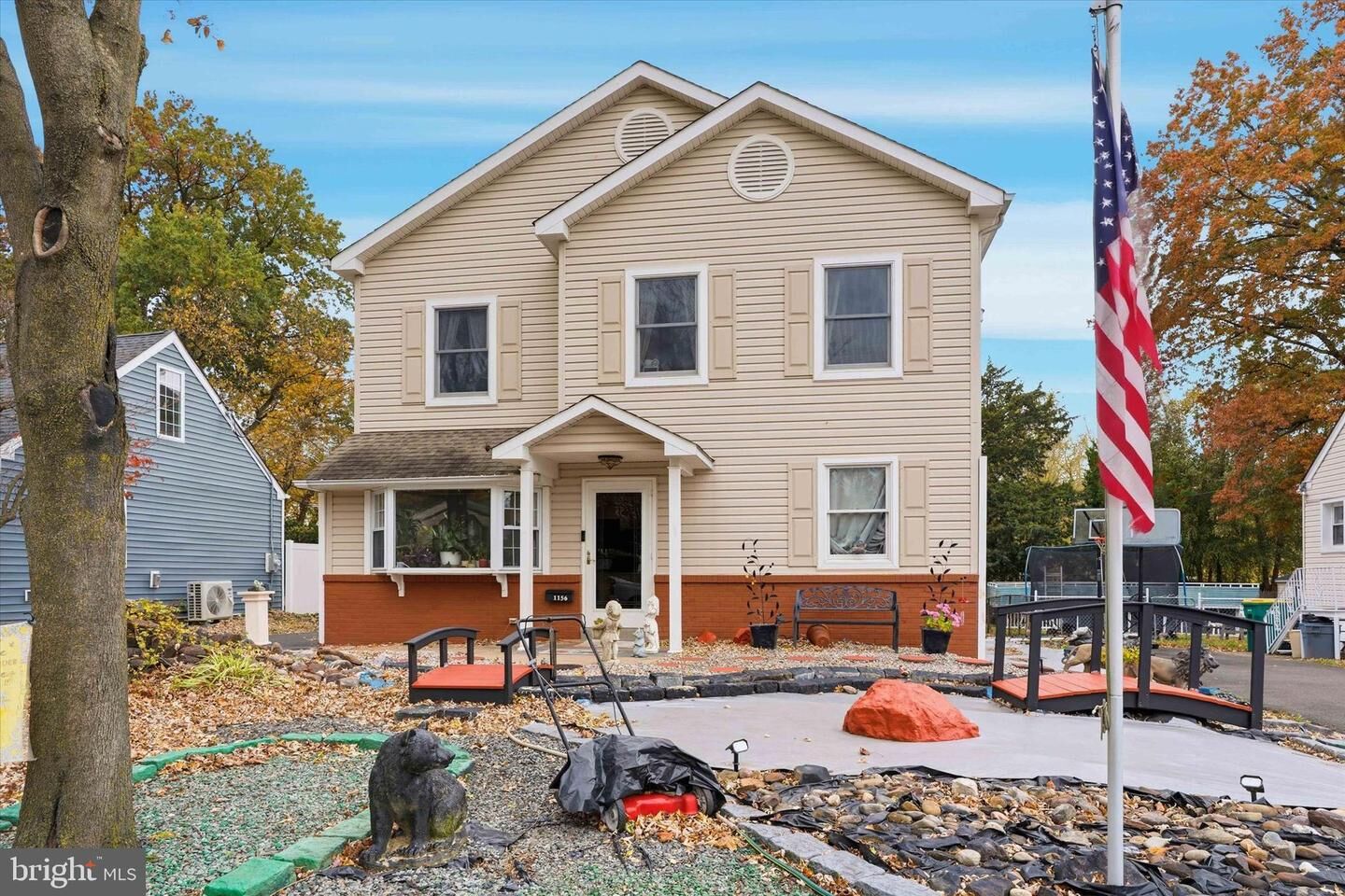 Property Photo: 1156 Regina Avenue PA 19020