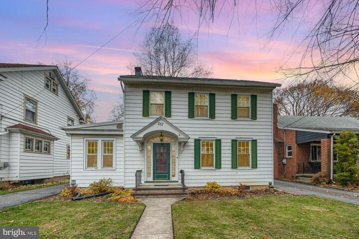 Property Photo:  257 Walton Street  PA 17043 