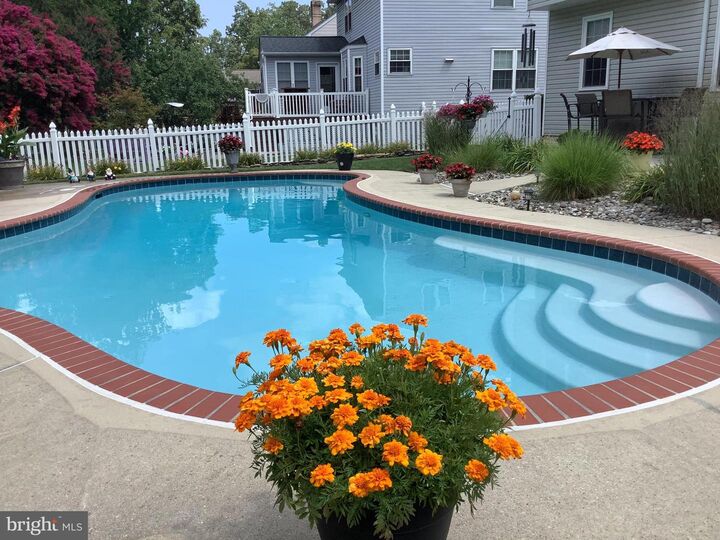 Property Photo:  706 Willow Tree Drive  MD 21060 