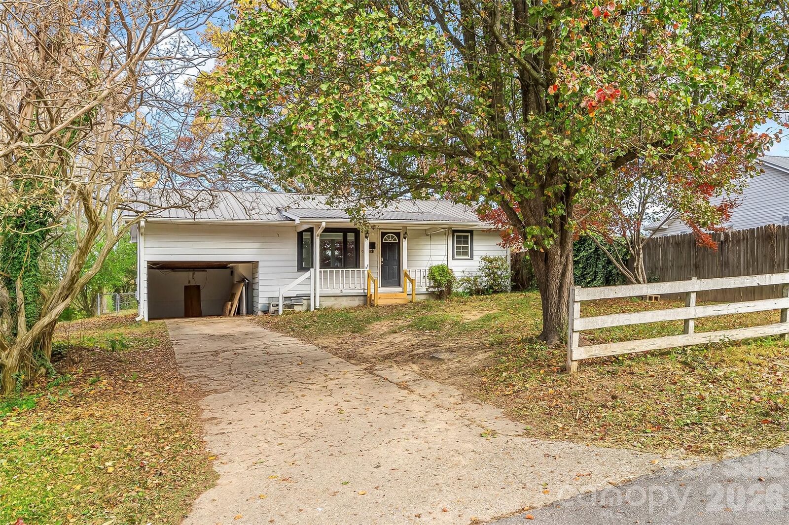 Property Photo:  103 Clark Street  NC 28752 