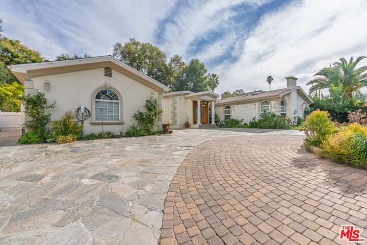 Property Photo: 4112 Old Topanga Canyon Rd CA 91302