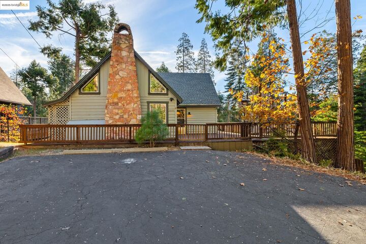 Property Photo:  20395 Kutci Dr  CA 95346 