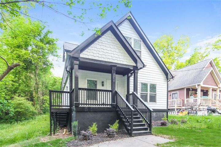 Property Photo:  1070 4th Street NW  GA 30318 