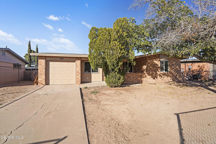 223 Caribe Circle  El Paso TX 79927 photo