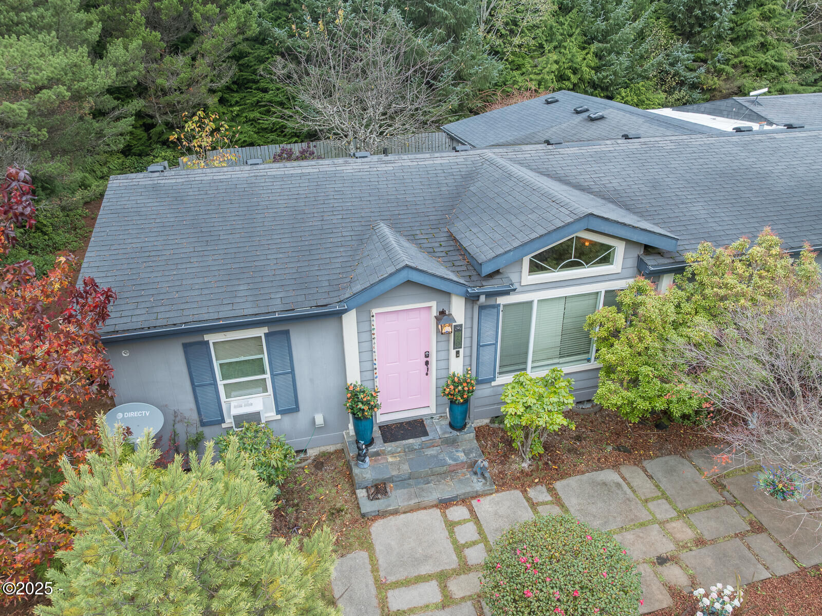 Property Photo:  260 SW Newton Drive  OR 97394 