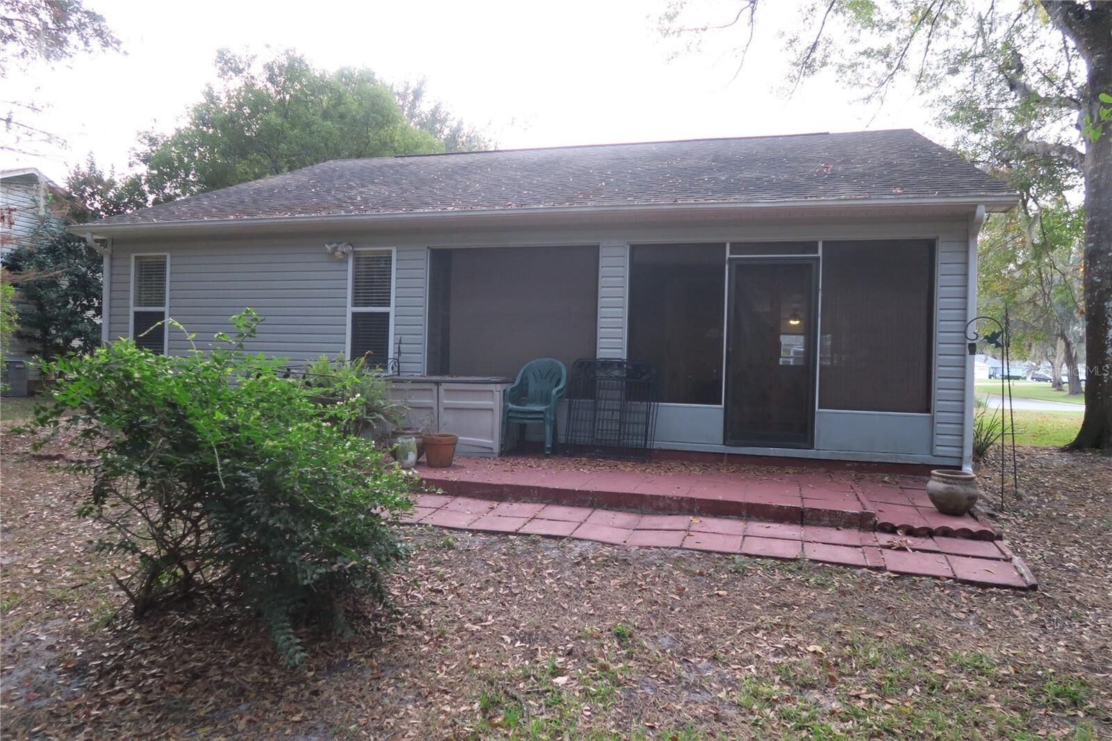 Property Photo:  32512 Oak Park Drive  FL 34748 