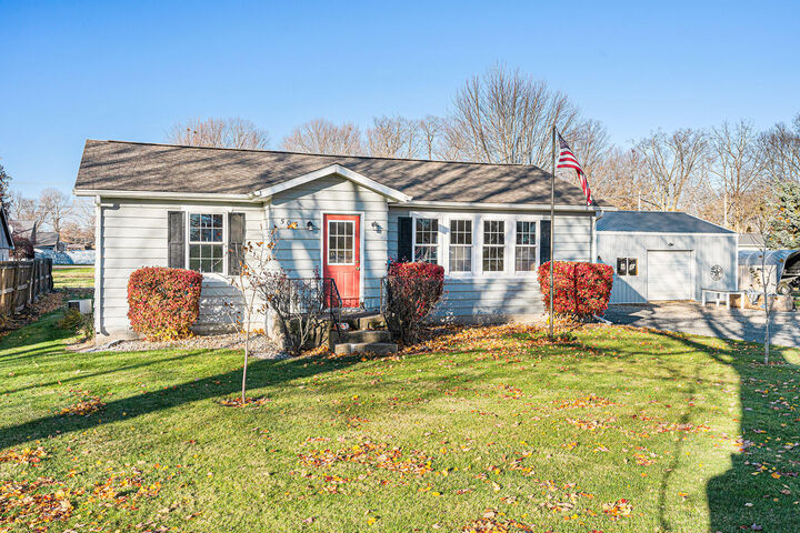 Property Photo: 503 E Eliza Street MI 49087
