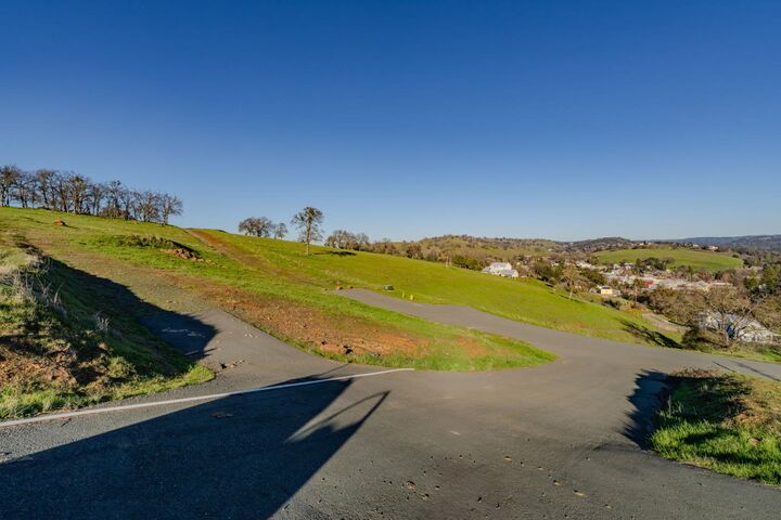 Property Photo: 52 David Drive CA 95685