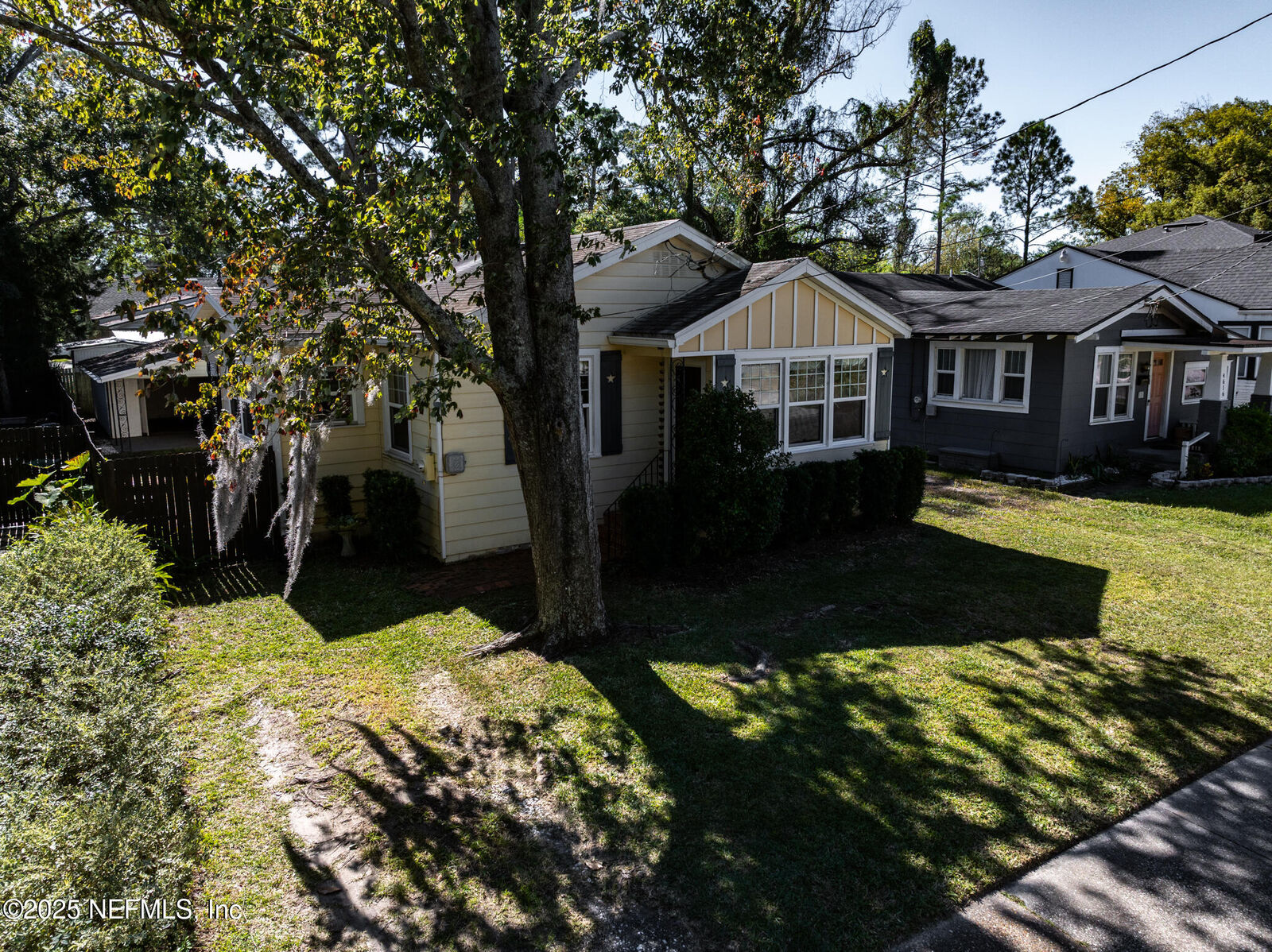 Property Photo: 4612 Polaris Street FL 32205