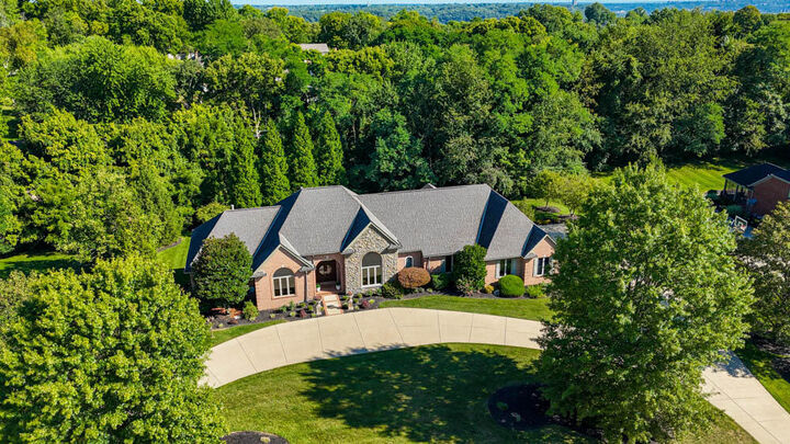 913 Rosewood Drive  Villa Hills KY 41017 photo