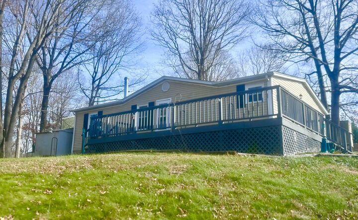 Property Photo: 505 North Drive VA 24073