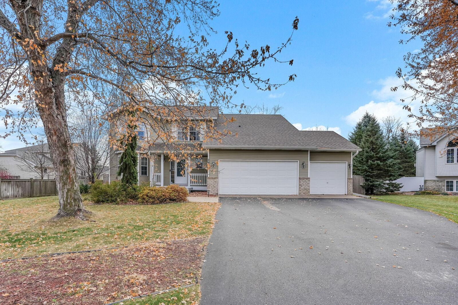 Property Photo:  2972 Meadow Brook Alcove  MN 55125 