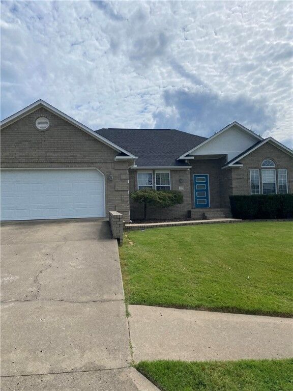 Property Photo: 4359 W New Bridge Rd AR 72704