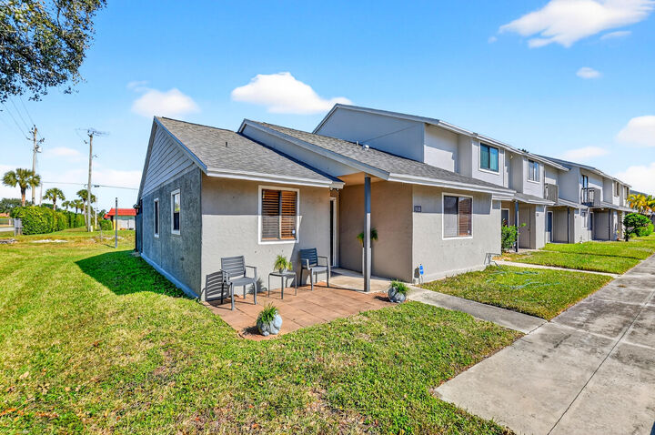 Property Photo: 6108 Channel Drive FL 33463