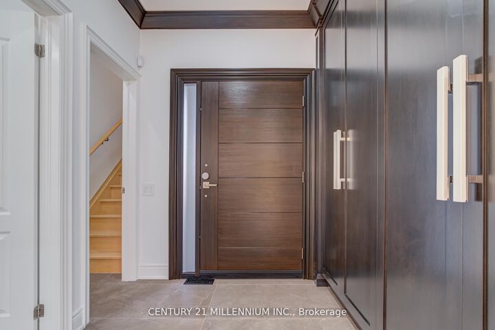 Property Photo: 5230 Creditview Road ON L6W 2B3