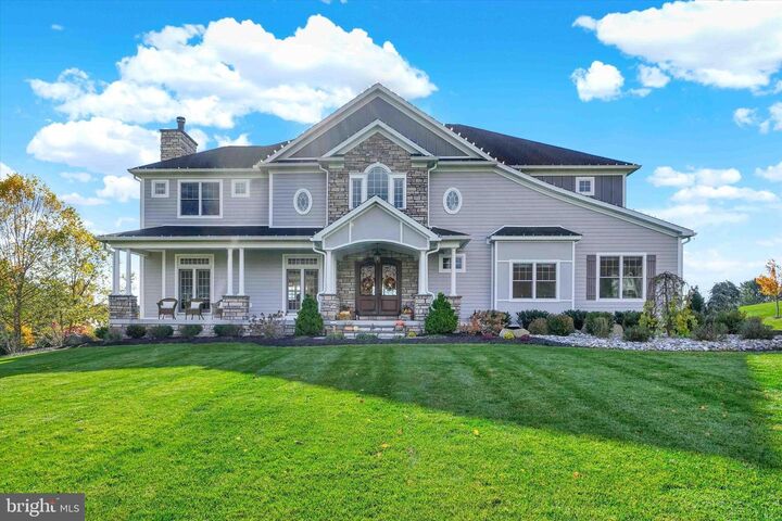 Property Photo: 12 Sagecrest Circle PA 17025