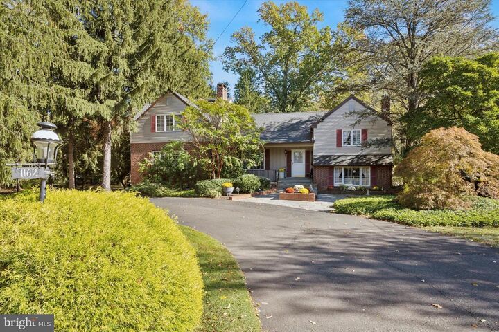 Property Photo:  1162 Limekiln Pike  PA 19002 