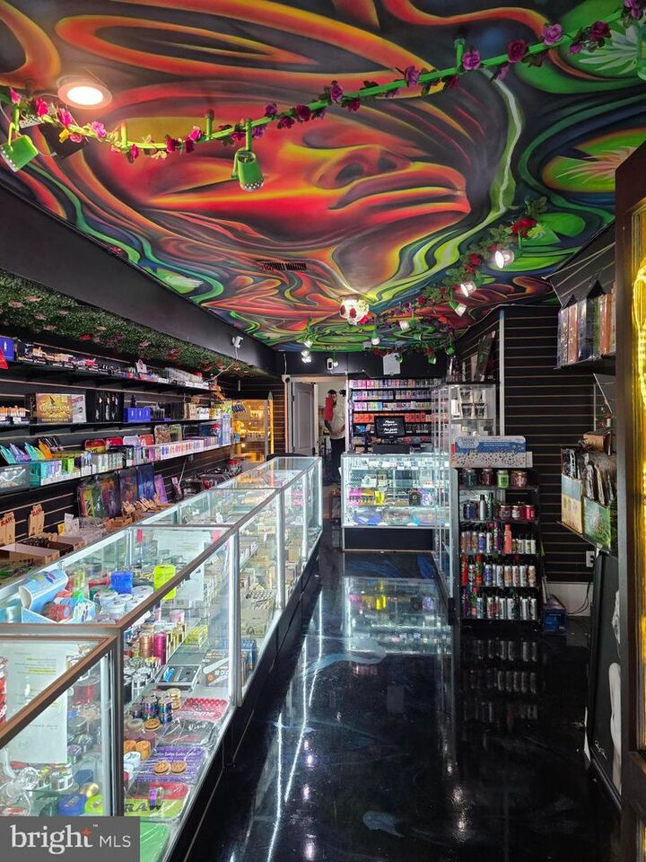 Property Photo:  1203 U Street NW  DC 20009 