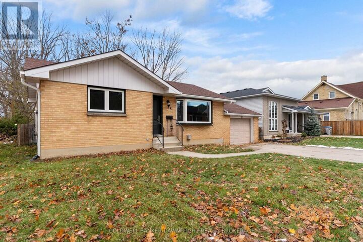 Property Photo:  58 John Street West  ON N0M 1S2 