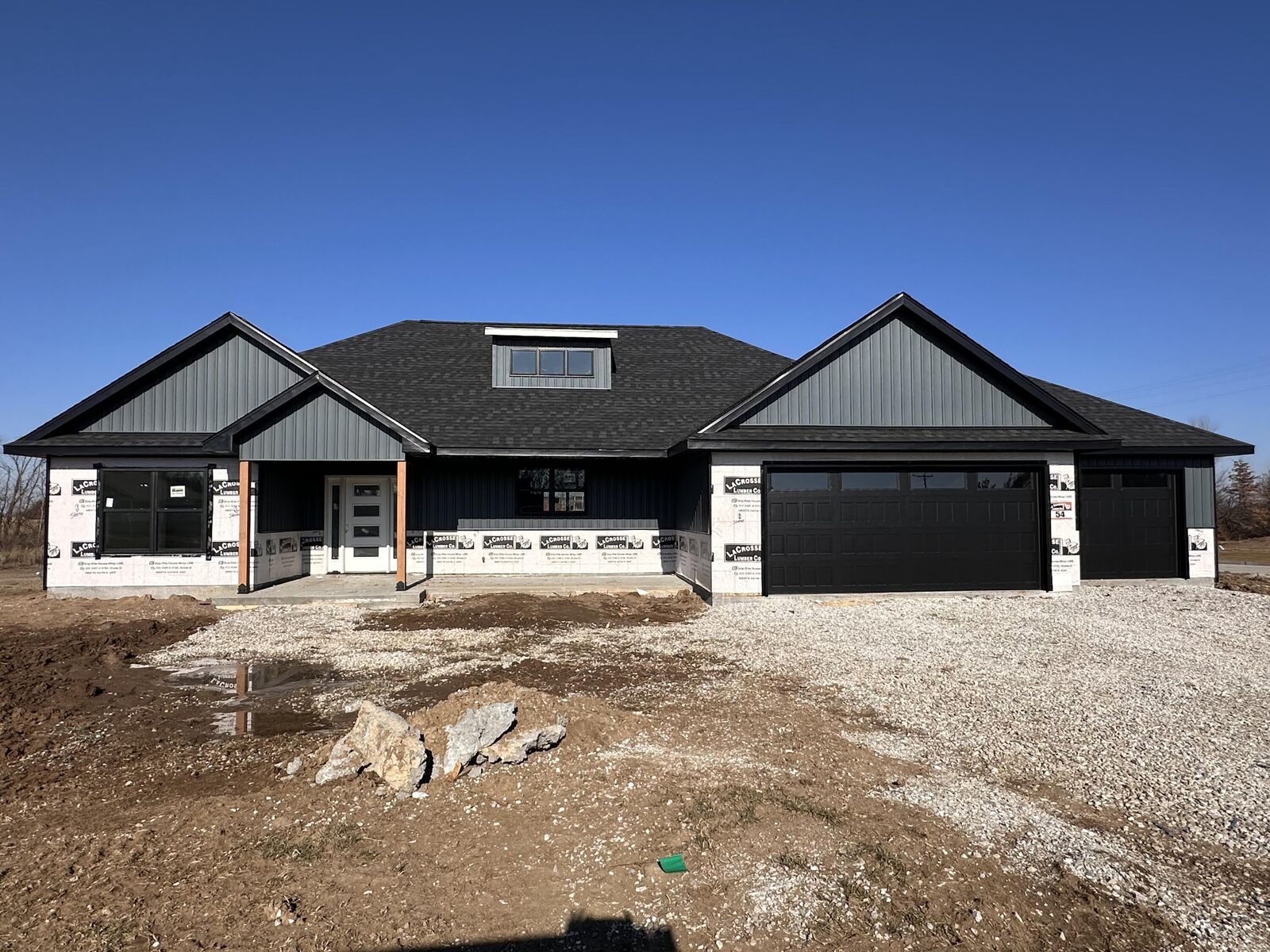 Property Photo:  407 W Jaxon St  MO 65284 