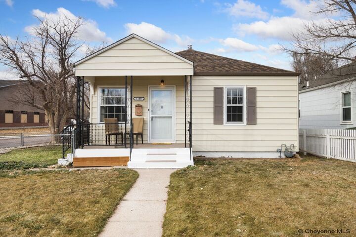 Property Photo:  1100 E 22nd St  WY 82001 