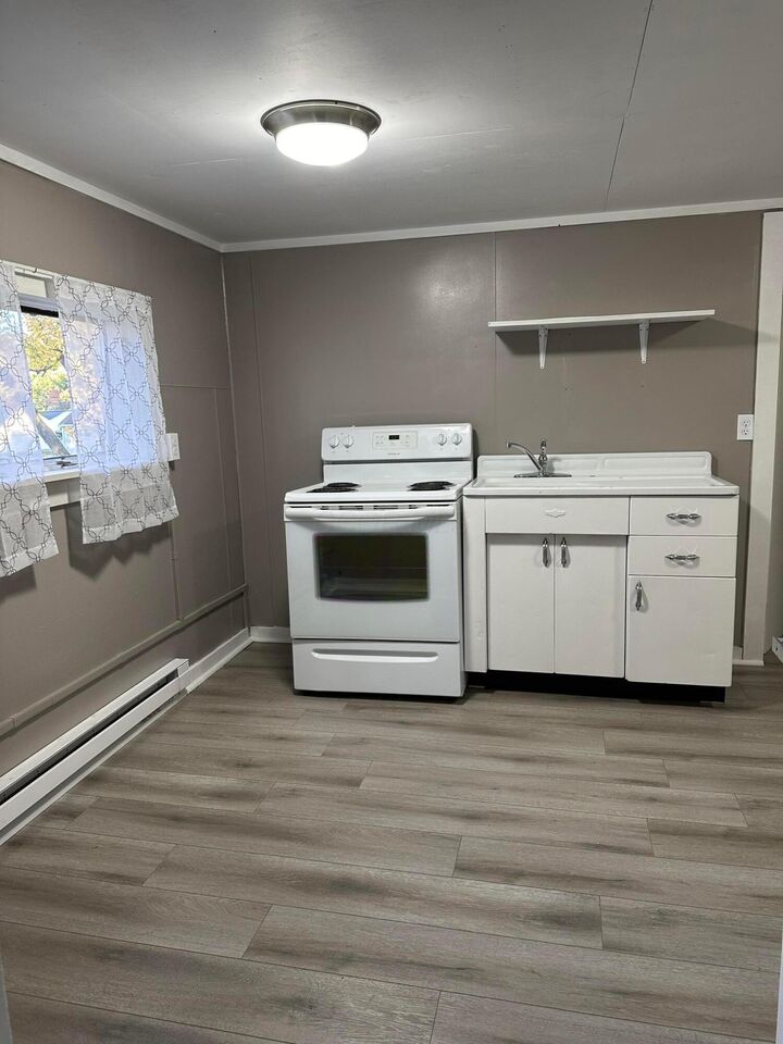 Property Photo:  444 Edwards Street  OH 45810 