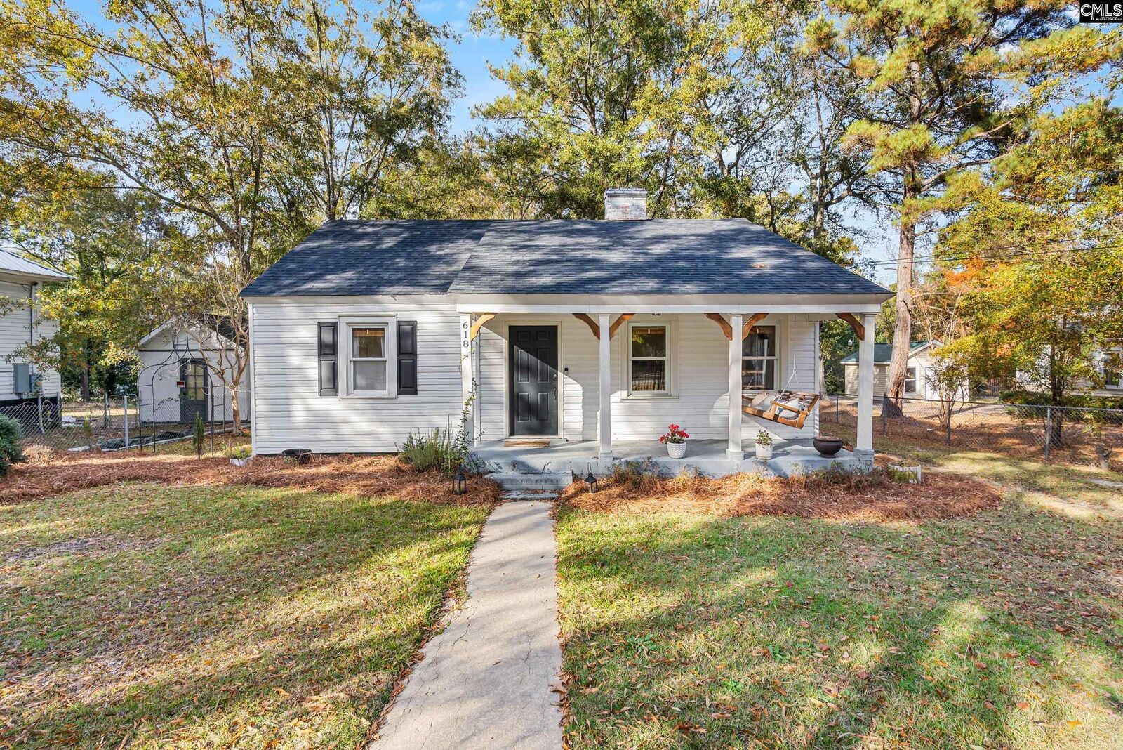 Property Photo:  618 Hampton  SC 29020 