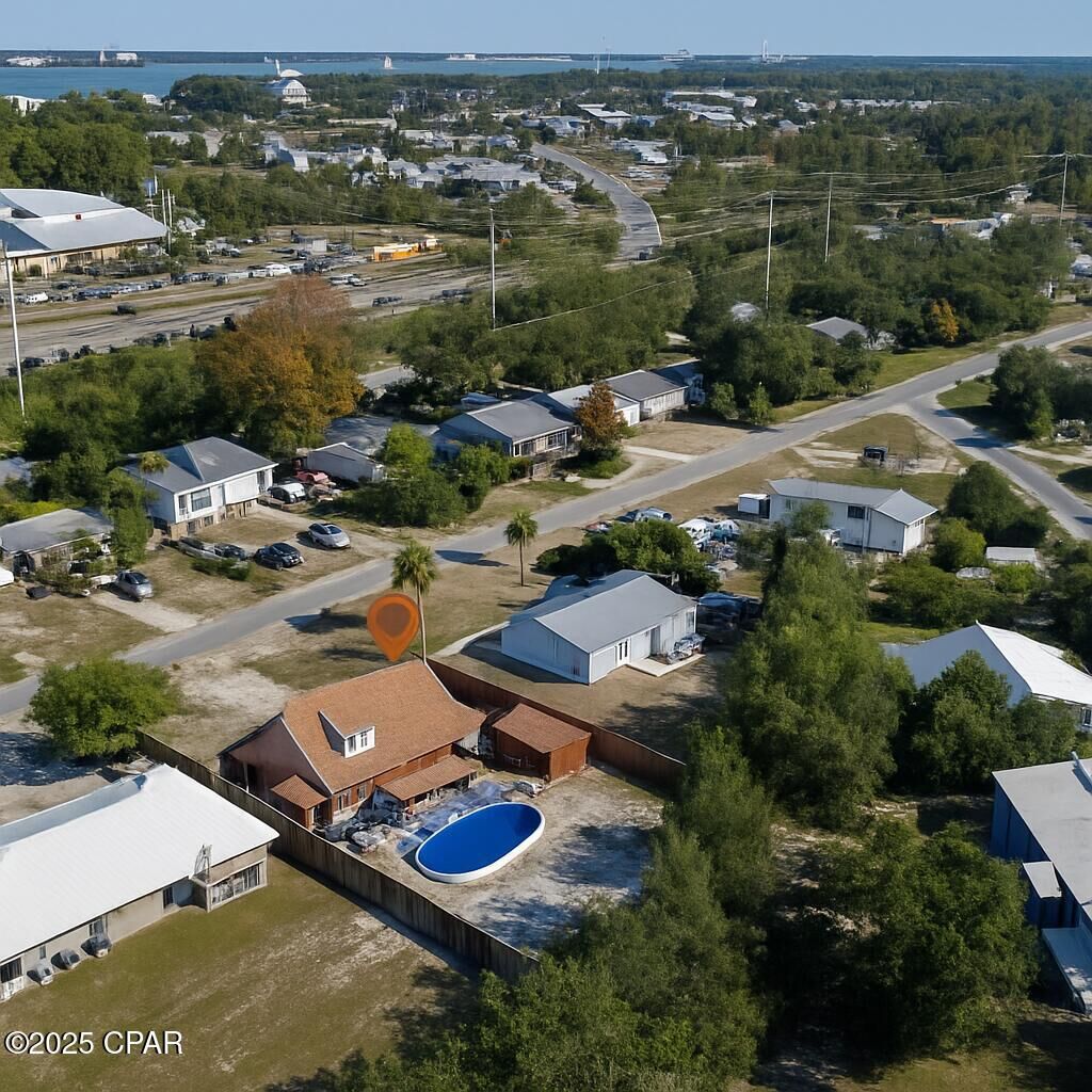 Property Photo: 2343 Grand Oaks Lane FL 32408