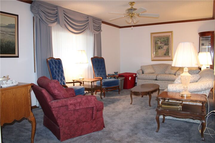 Property Photo:  421 S Vine Street  IL 62565 