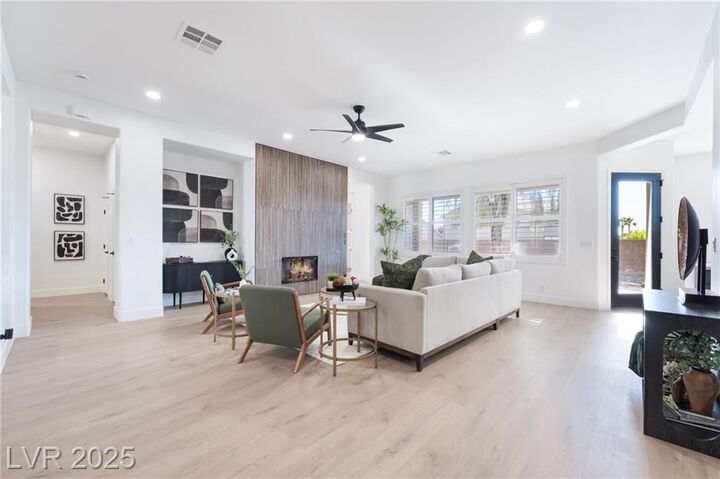 Property Photo: 3005 Gnatcatcher Avenue NV 89084