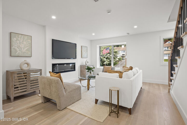 Property Photo:  26 Homestead Lane A  CT 06831 