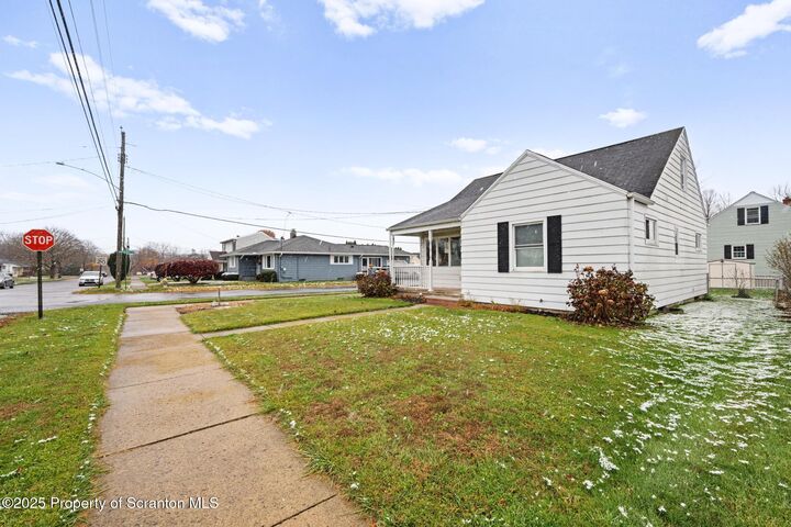 Property Photo:  112 Stites Street  PA 18644 