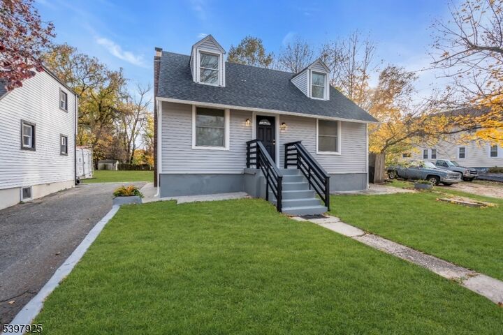 Property Photo:  26 Center Oak Ave  NJ 08045 