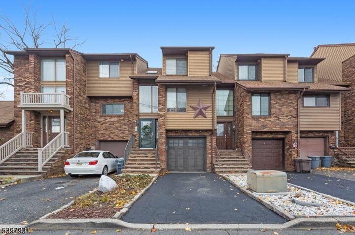 3 Ross Rd  Wallington Boro NJ 07057 photo