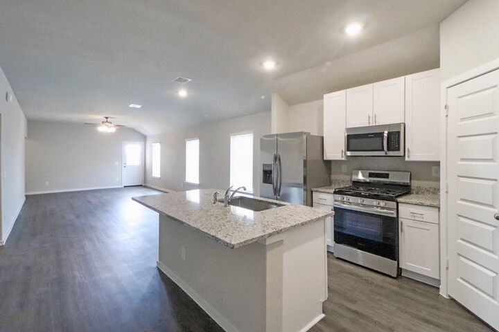 Property Photo: 17327 Roxboro Ridge Lane TX 77532